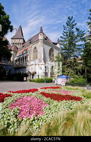 Le parc de la ville de Budapest, également connu sous le nom de parc Városliget Banque D'Images