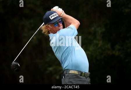 Miguel Angel Jimenez d'Espagne pendant la première journée du championnat d'anglais au Hanbury Manor Marriott Hotel and Country Club, Hertfordshire. Jeudi 6 août 2020. Voir PA Story GOLF Ware. Le crédit photo devrait se lire comme suit : Adam Davy/PA Wire. RESTRICTIONS : utilisation éditoriale, aucune utilisation commerciale. Banque D'Images