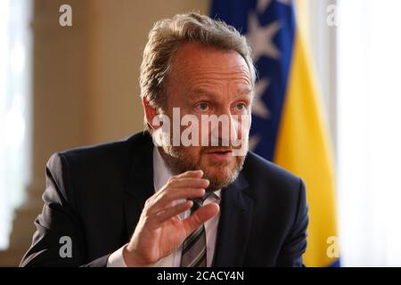 Bakir Izetbegovic, Président du parti au pouvoir musulman, SDA (Parti d'action démocratique), fils du Président bosniaque de guerre Alija Izetbegovic Banque D'Images