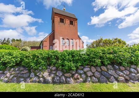 Wenningstedt - vue sur la chapelle frisonne, construite en 1914, Schleswig-Holstein, Allemagne, Wenningstedt, 07.06.2015 Banque D'Images