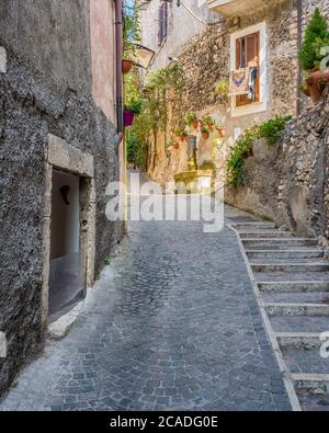 Vue panoramique à Montecelio, belle petite ville dans la province de Rome, Lazio, Italie. Banque D'Images