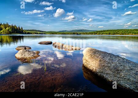 Le barrage de Cerna NISA près de la ville de Bedrichov dans les montagnes de Jizera, République Tchèque, la meilleure photo. Banque D'Images