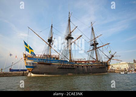 Navire Göteborg III, réplique du navire commercial à trois mâts Göteborg I lancé en 1738, port de Göteborg, Suède Banque D'Images