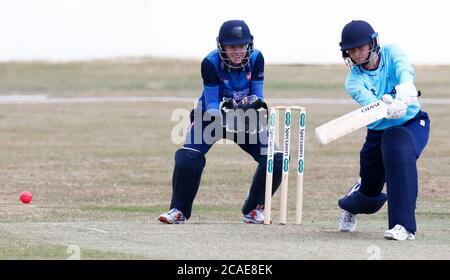 MAIDSTONE, Royaume-Uni, AOÛT 06 : Claire Haywood, femme d'Essex, lors du championnat féminin de Londres entre Kent Women CCC et Essex Women au Mo Banque D'Images