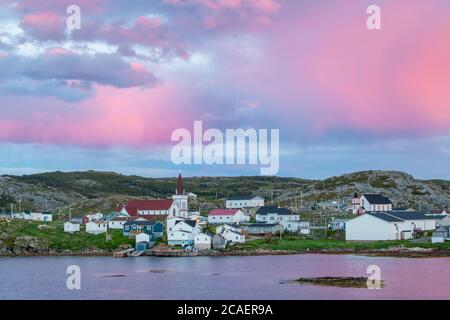 Ciel au coucher du soleil, Fogo, Terre-Neuve-et-Labrador, T.-N.-L., Canada Banque D'Images