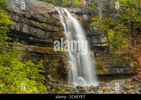 Hidden Falls, Sheaves Cove, Terre-Neuve-et-Labrador, T.-N.-L., Canada Banque D'Images