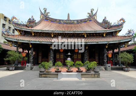 Taipei Taiwan - Bâtiment principal du Temple Dallongdong Baoan Banque D'Images