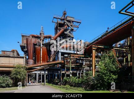 30.07.2020, Duisburg, Rhénanie-du-Nord-Westphalie, Allemagne - Landschaftspark Duisburg-Nord, un parc paysager couvrant environ 180 hectares autour d'un i disused Banque D'Images