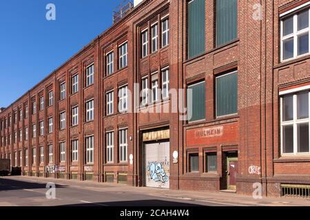 Bâtiments historiques de l'ancienne usine à gaz de la Deutz Kloeckner Humboldt Deutz AG sur Deutz-Muelheimer street dans le quartier de Muelheim, Colo Banque D'Images