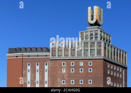 Dortmund U-Tower ou Dortmunder U, site historique de l'ancienne brasserie Union, aujourd'hui un centre d'art et de culture , Allemagne Banque D'Images