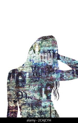 Art de la mode contemporain. Belle silhouette féminine avec texture journal isolée sur fond blanc. Journaux imprimés. Jeune femme avec long Banque D'Images