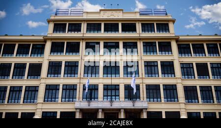 TURIN, ITALIE - 26 MARS 2017 : façade du bâtiment Lingotto, centre historique directionnel de l'industrie Fiat à Turin (Italie) le 26 mars 2017 Banque D'Images