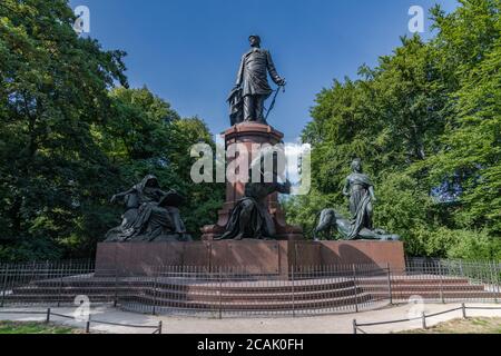 Historique Bismarck Memorial dans le Tiergarten, Berlin, Allemagne. Otto von Bismarck, premier chancelier de l'Empire allemand Banque D'Images