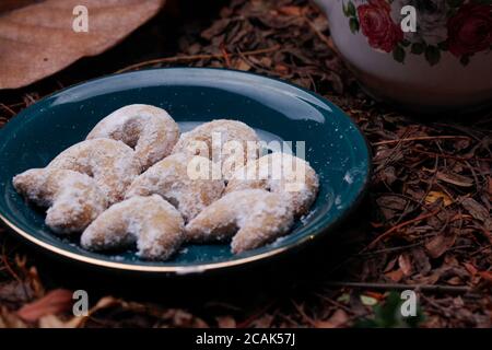 Gâteau indonésien célèbre pour célébrer IED Moubarak / Idul Fitri / Lebaran Kue Putri Salju / gâteau à la neige un gâteau blanc doux Banque D'Images