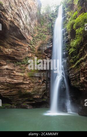 Cascade de Santa Barbara - Riachao, Maranhao, Brésil Banque D'Images
