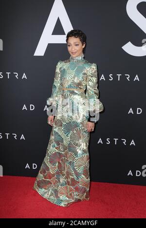 LOS ANGELES - SEP 18: Ruth Negga à la 'ad Astra' LA première à l'Arclight Hollywood le 18 septembre 2019 à Los Angeles, CA Banque D'Images