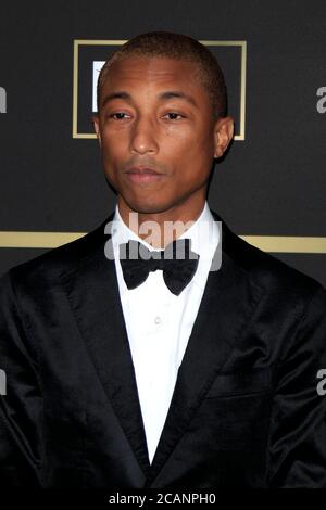 LOS ANGELES - octobre 12 : Pharrell Williams au Gala de la ville de l'espoir au Barker Hanger le 12 octobre 2018 à Santa Monica, CA Banque D'Images