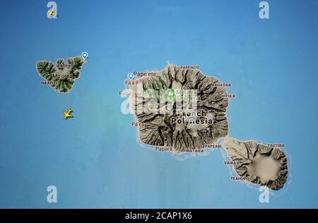 Trafic aérien au-dessus de la Polynésie française (04 août 2020, UTC19.10) sur Internet avec le site Flightracar 24, pendant la période de pandémie du coronavirus Banque D'Images