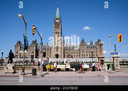 Une manifestation à Ottawa demandant au gouvernement canadien de dénoncer le régime iranien actuel Banque D'Images