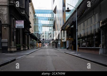 Melbourne, Victoria, Australie. 09e août 2020. Le CBD de Melbourne a déserté à l'occasion de la journée la plus meurtrière de Victoria le dimanche 9 août 2020, lors de l'éclusage de la phase 4 de COVID-19, alors que Premiere Daniel Andrews annonce 17 décès par le virus. Credit: Joshua Preston/Alay Live News Banque D'Images