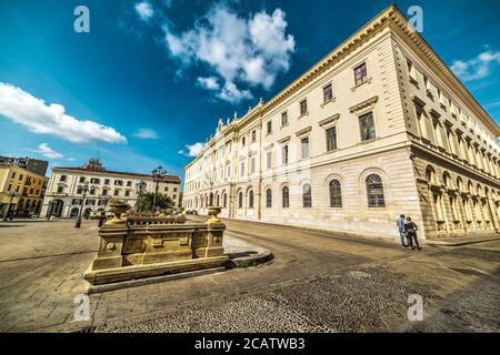 Palazzo della Provincia de Sassari, Italie Banque D'Images