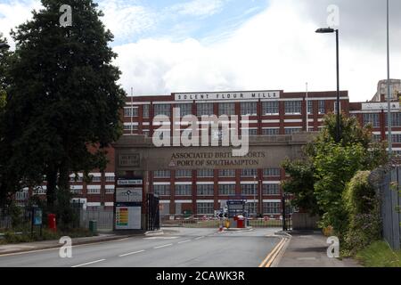 Solent Flour Mills, Dock Gate 10, Southern Road, Southampton, Angleterre, Royaume-Uni, août 2020 Banque D'Images