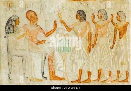 Egypte, le Caire, Musée égyptien, détail de la stèle d'Ipuia et Nefertari, Saqqara, côté nord de la pyramide de Teti : UNE libation pour le couple. Banque D'Images