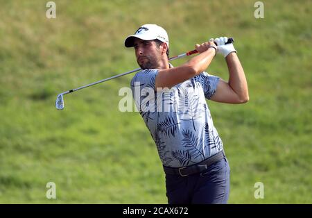 Adrian Otaegui, en Espagne, en action au cours du quatrième jour du Championnat d’Angleterre au Hanbury Manor Marriott Hotel and Country Club, Hertfordshire. Dimanche 9 août 2020. Voir PA Story GOLF Ware. Le crédit photo devrait se lire comme suit : Adam Davy/PA Wire. RESTRICTIONS : utilisation éditoriale, aucune utilisation commerciale. Banque D'Images