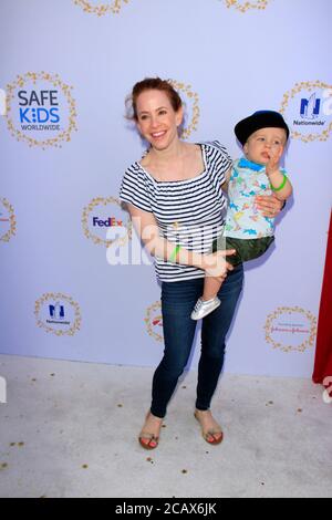 LOS ANGELES - 23 avril : Amy Davidson, Lennox Lockwood à la Journée de la sécurité des enfants aux Smashbox Studios le 23 avril 2017 à Culver City, CA Banque D'Images