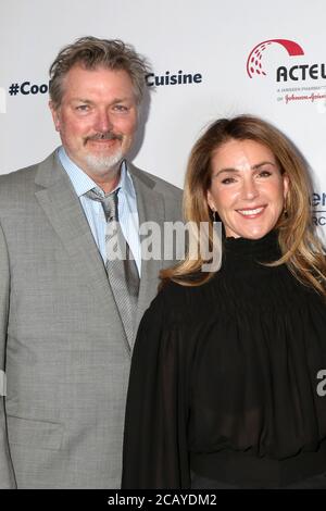 LOS ANGELES - APR 25: Christian Vincent, Peri Gilpin au Cool Comedy, Hot cuisine 2019 à l'hôtel Beverly Wilshire le 25 avril 2019 à Beverly Hills, CA Banque D'Images