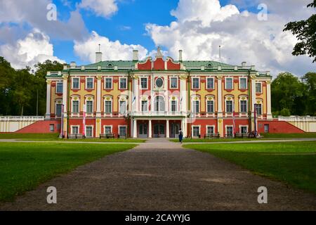 Le palais Kadriorg est un palais de style baroque construit pour Catherine I de Russie par Pierre le Grand à Tallinn, Estonie Banque D'Images