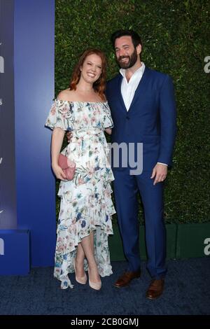 LOS ANGELES - JUL 26: Patti Murin, Colin Donnell au Hallmark été 2019 TCA Party à la résidence privée le 26 juillet 2019 à Beverly Hills, CA Banque D'Images