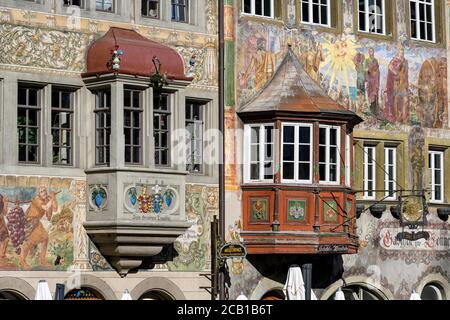 Maisons à colombages aux façades peintes de la vieille ville, Stein am Rhein, canton de Schaffhausen, Suisse Banque D'Images