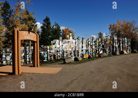 Sign Post Forest, Watson Lake, Yukon Territory, Canada Banque D'Images