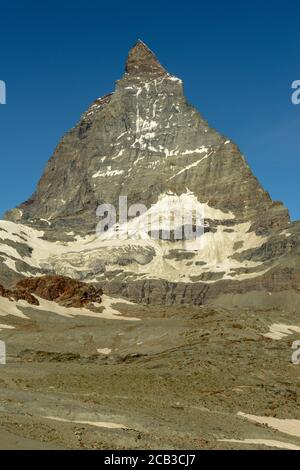 Mont Cervin au-dessus de Zermatt sur les alpes suisses Banque D'Images