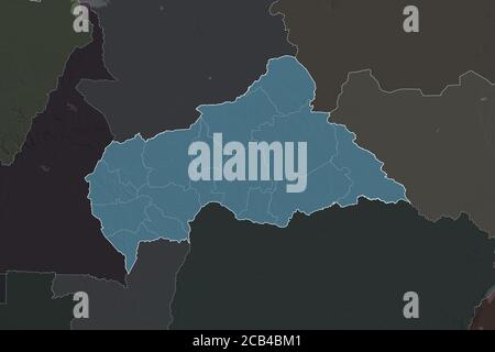 Forme de la République centrafricaine séparée par la désaturation des zones voisines. Bordures. Carte d'altitude en couleur. Rendu 3D Banque D'Images