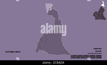 Forme de l'Extrême-Nord, région du Cameroun, avec sa capitale isolée sur fond solide. Échelle de distance, aperçu de la région et libellés. Élévation de couleur Banque D'Images