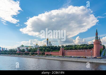 KREMLIN, MOSCOU. RUSSIE JUILLET 19. 2020: La forteresse dans le centre de Moscou, près de la place Rouge Banque D'Images
