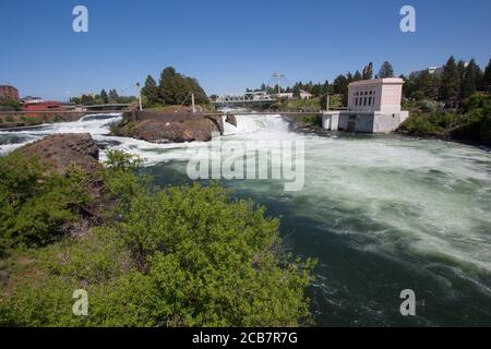 Cascades de Spokane River, Spokane WA Banque D'Images