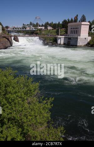 Cascades de Spokane River, Spokane WA Banque D'Images