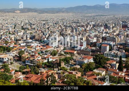 Athènes, Attique, Grèce. Vue sur Athènes depuis l'Acropole. Banque D'Images