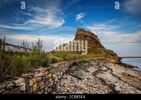 Earl Evening au château de Lindisfarne Banque D'Images