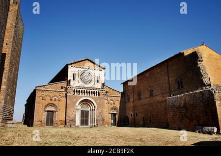 Tuscania-Italie - église San Pietro Banque D'Images