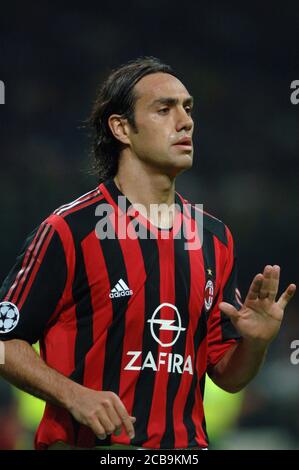 Milan Italie , 15 mars 2006, Stade 'SAN SIRO', UEFA Champions League 2005/2006, AC Milan - FC Barcelone :Alessandro Nesta pendant le match Banque D'Images