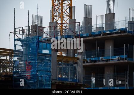 Travaux de construction en cours sur le site proposé du village de l'athlète ce matin. Les organisateurs des Jeux du Commonwealth de 2022 à Birmingham n'ont plus l'intention d'utiliser un village d'athlètes à site unique. L'installation d'hébergement devait être construite dans la région de Perry Barr, mais la pandémie du coronavirus a changé la façon de penser, avec trois sites actuellement utilisés alternativement. Banque D'Images