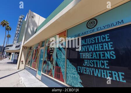 Hollywood, États-Unis. 12 août 2020. L'Art d'Elysium présente l'art de Shepard Fairey au Palladium d'Hollywood. C'est le 23ème anniversaire du programme d'art qui recueille de l'argent pour soutenir les programmes d'art et les organisations qui aident les gens dans le besoin à Los Angeles. Hollywood, CA USA 8/12/2020 (photo de Ted Soqui/SIPA USA) crédit: SIPA USA/Alay Live News Banque D'Images