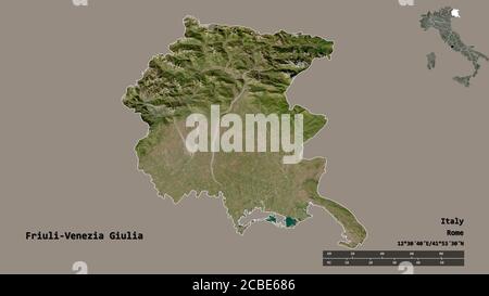 Forme du Frioul-Vénétie Julienne, région autonome d'Italie, avec sa capitale isolée sur fond solide. Échelle de distance, aperçu de la région et libellés. Banque D'Images