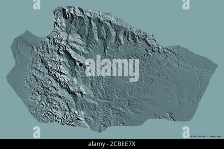 Forme de Tafilah, province de Jordanie, avec sa capitale isolée sur un fond de couleur unie. Carte d'altitude en couleur. Rendu 3D Banque D'Images
