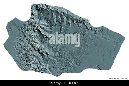 Forme de Tafilah, province de Jordanie, avec sa capitale isolée sur fond blanc. Carte d'altitude en couleur. Rendu 3D Banque D'Images