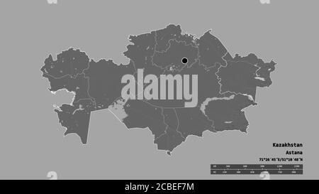 Forme désaturée du Kazakhstan avec sa capitale, sa principale division régionale et la région séparée du Kazakhstan oriental. Étiquettes. Carte d'élévation à deux niveaux. 3D ren Banque D'Images